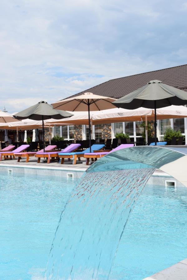 Relax Complex Hotel บอริสปิล ภายนอก รูปภาพ