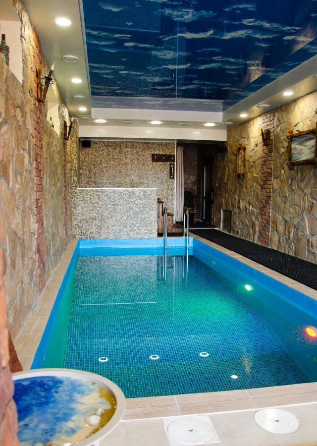 Relax Complex Hotel บอริสปิล ภายนอก รูปภาพ